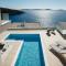 Villa Lonely Place