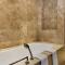 Taj Executive Suites, Private Residence
