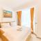 Blacksearama Apartment- Spa, pools and parking - 马马亚