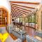 Villa Cau by Villa Plus