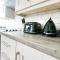 3 Bedroom Boutique Home, Newcastle Town Centre