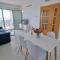 Planta 21 Apartamento con terraza privada y vistas al mar
