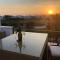 Stunning 2 Bedroom 2 Bathroom Town House - CE7LT