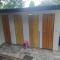 Kombi Hostel Camping