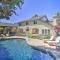 Redding Getaway with Hot Tub and Outdoor Kitchen!
