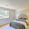 Redding Getaway with Hot Tub and Outdoor Kitchen! - Redding