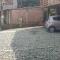 Cabaña los Naranjos con parqueo