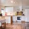 Nice Home In Vesterøy With Wifi - Hauge