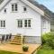 Gorgeous Home In Dirdal With House A Mountain View - Dirdal