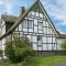 Gorgeous Apartment In Attendorn-niederhelden With Kitchen - Niederhelden
