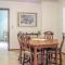 2 Bedroom Cozy Apartment In Duppach