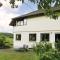 2 Bedroom Cozy Apartment In Duppach