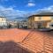 Duomo Apt With Spectacular Terrace - sleeps 6