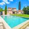 Gorgeous Home In Eyguieres With Outdoor Swimming Pool - Eyguières