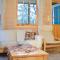 3 Bedroom Beautiful Home In Hatlestrand