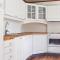 4 Bedroom Beautiful Home In Steinstø