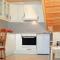 Lovely Home In Hatlestrand With Kitchen