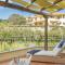 Gorgeous Apartment In S,teresa Di Gallura Ot With Kitchenette