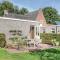 Amazing Home In Dongen With Kitchen - 栋恩