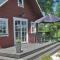 Beautiful Home In Gotlands Tofta With Kitchen - Hejde