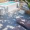 Bohemian Nest - Cheerful 2-Bedroom Villa with pool - Dhavgáta