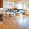 Three-Bedroom Holiday Home In Yngsjo