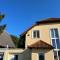 Exquisite Home w/ Free Parking - suitable for 16p+ - 维也纳