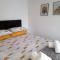Modern 2 Bed Apt Centre Of Penzance, Lift Access
