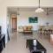 Hillside Seaview Apartment