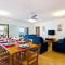Villa Santo Tomas by Villa Plus