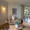 Burnham House B&B