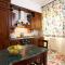 Delfini Trevi House