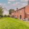 Haclins Cottage - Norfolk Holiday Properties - Fakenham