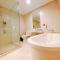 Straits Suite by C Homestay Malacca