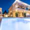 Artemis Luxury Villa - Meson Yerakarion