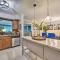 Huge Lutz Family Retreat with Game Room and Pool! - لوتز