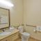 Country Inn & Suites by Radisson, Terrell