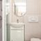 2 Bedroom Cozy Home In Jadranovo