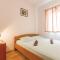 Stunning Home In Liznjan With Wifi - Ližnjan
