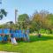 Awesome Home In Heinkenszand With Wifi