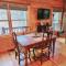 LUXURY CABIN WITH WATERVIEW AND PRIVACY, hiking