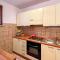 Lovely Apartment In Anfo With Kitchen