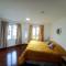 Happy Guest Apart 50