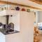 Cozy Home In Söderköping With Kitchen