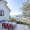 Nice Home In Rapallo With Kitchen - رابالو