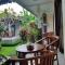 Darta House