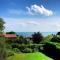 Top familienfreundliche Villa mit Seeblick & Pool