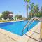 Villa Basil - 50m from Med Sea