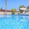 Villa Basil - 50m from Med Sea