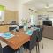 Villa Basil - 50m from Med Sea